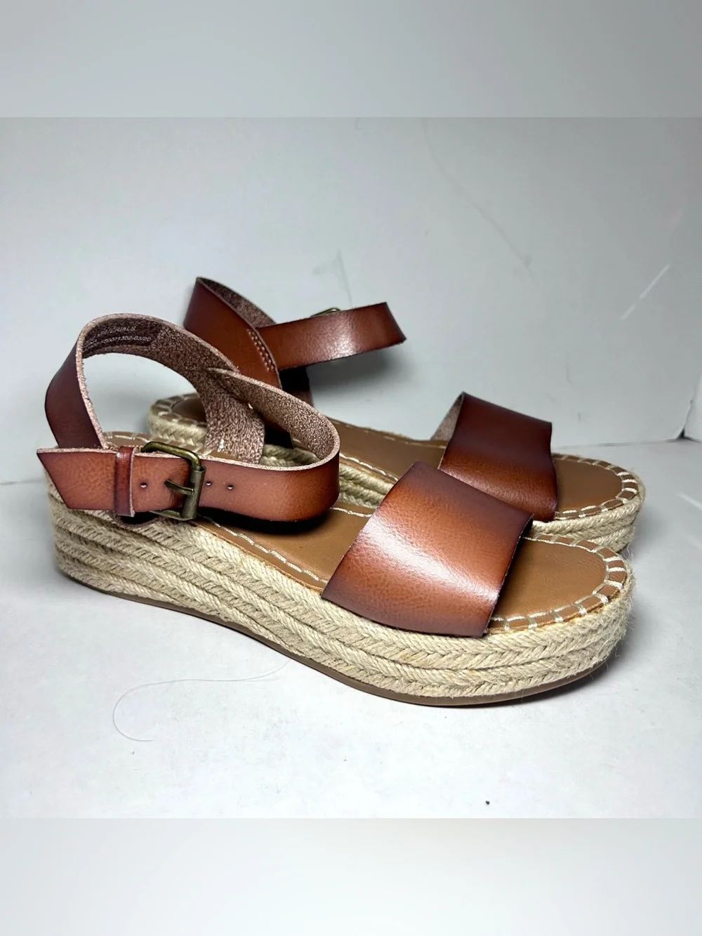 Universal Thread Rae Brown Faux Leather Platform Espadrille Women’s 7.5